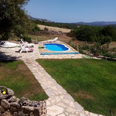 In In Campagna Apartment Olbia